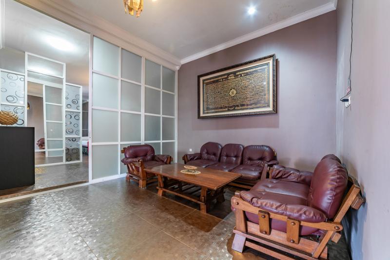 Reddoorz Syariah Near Rri 2* Malang